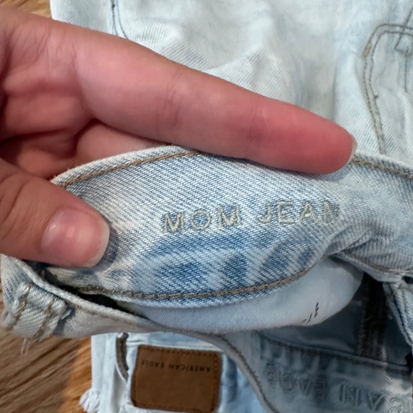 American Eagle Distressed Mom Jeans - Picture 5 of 5